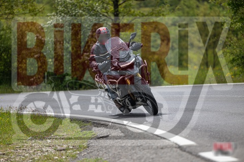Passo del Giogo 04-05-25 h13-36 0243