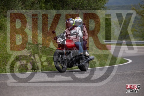 Passo del Giogo 04-05-25 h13-42 0312