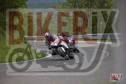 Passo del Giogo 04-05-25 h13-43 0330