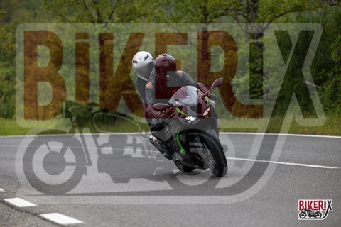Passo del Giogo 04-05-25 h13-57 0442