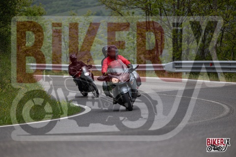 Passo del Giogo 04-05-25 h13-58 0444