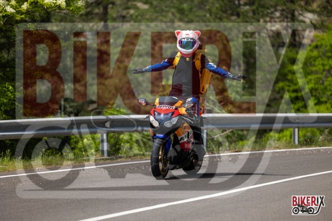 Passo del Muraglione 04-05-25 h11-38 0644