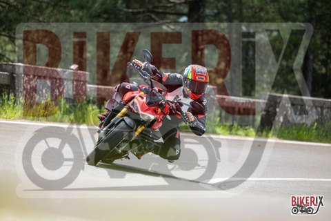 Passo del Muraglione 04-05-25 h11-47 0702