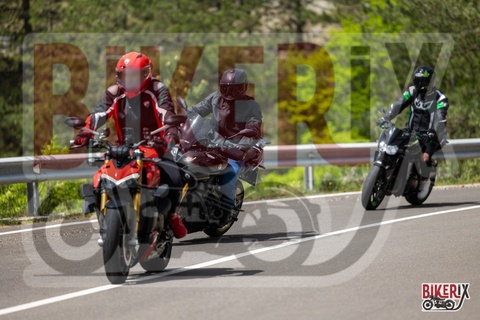 Passo del Muraglione 04-05-25 h12-04 0787