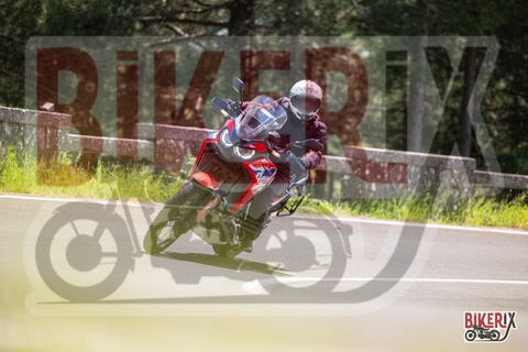 Passo del Muraglione 04-05-25 h12-54 1092