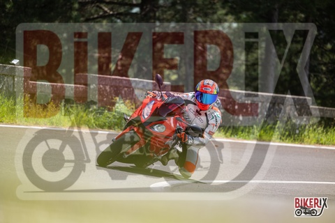 Passo del Muraglione 04-05-25 h12-57 1106