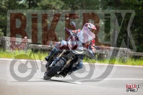 Passo del Muraglione 04-05-25 h13-14 1194