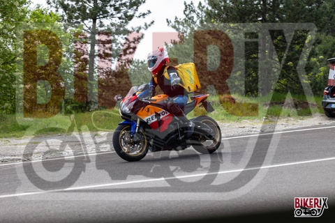 Passo del Muraglione 04-05-25 h13-33 1328
