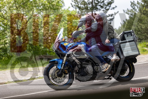 Passo del Muraglione 04-05-25 h13-39 1333