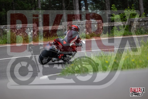 Passo del Muraglione 04-05-25 h14-49 1904