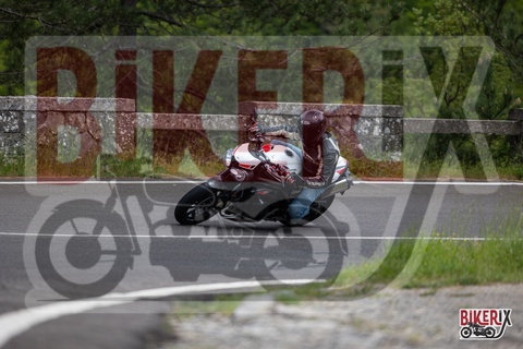 Passo del Muraglione 04-05-25 h14-58 1970