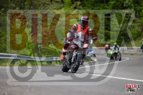 Passo del Muraglione 04-05-25 h15-00 1976