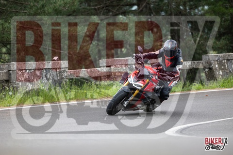 Passo del Muraglione 04-05-25 h15-11 2033