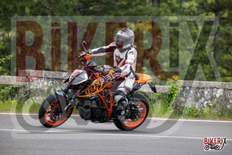 Passo del Muraglione 04-05-25 h15-29 2116