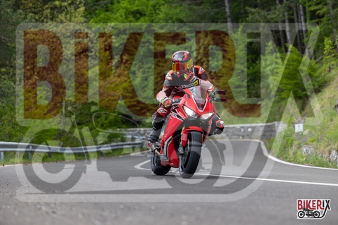 Passo del Muraglione 04-05-25 h15-37 2148
