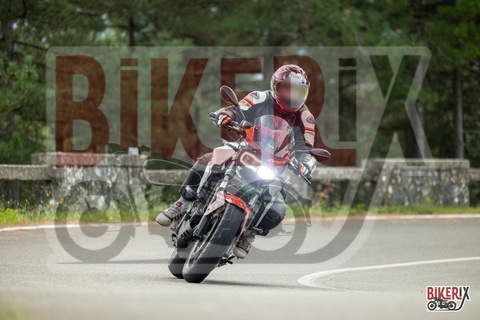 Passo del Muraglione 04-10-25 h11-23 0138