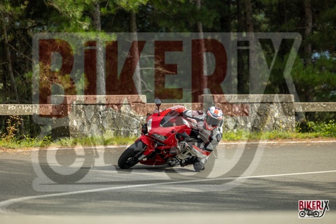 Passo del Muraglione 04-10-25 h15-34 1549