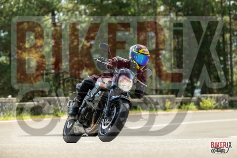 Passo del Muraglione 06-09-25 h13-15 2000