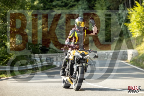 Passo del Muraglione 06-09-25 h16-57 3811