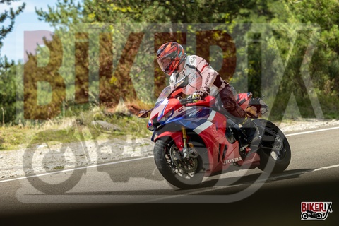 Passo del Muraglione 07-09-25 h12-37 1999