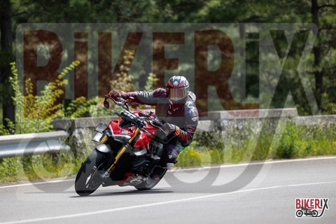 Passo del Muraglione 10-05-25 h11-45 0402