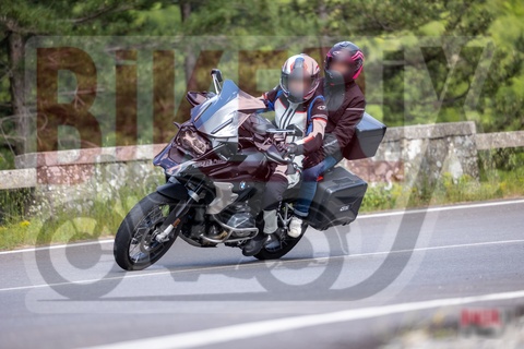 Passo del Muraglione 10-05-25 h16-03 1982
