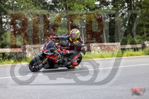 Passo del Muraglione 10-05-25 h16-11 2013