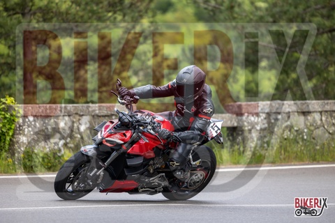 Passo del Muraglione 10-05-25 h16-22 2150