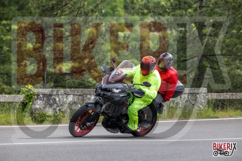 Passo del Muraglione 11-05-25 h14-59 1909
