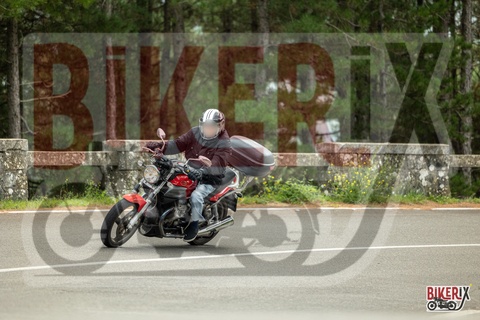 Passo del Muraglione 13-09-25 h13-07 1328