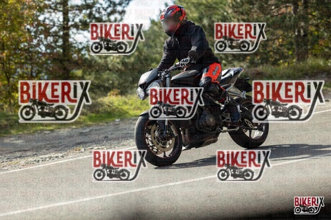 Passo del Muraglione 19-10-25 h13-40 1050