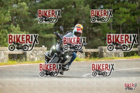 Passo del Muraglione 19-10-25 h14-57 1357