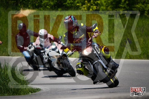 Passo della Futa 01-05-25 h12-22 1570
