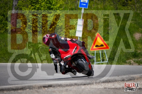 Passo della Futa 01-05-25 h12-23 1592