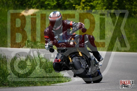 Passo della Futa 01-05-25 h13-12 1925