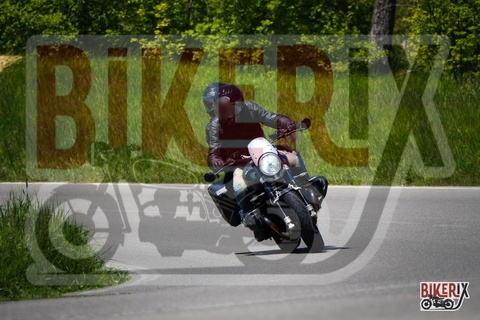 Passo della Futa 01-05-25 h13-26 1976