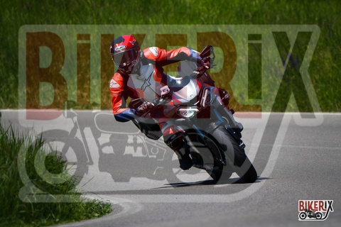 Passo della Futa 01-05-25 h13-48 2050