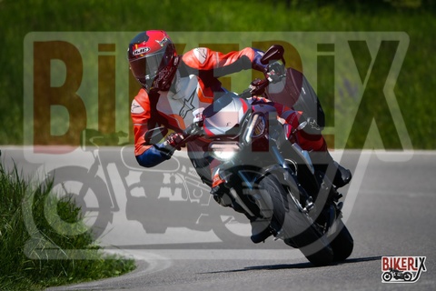 Passo della Futa 01-05-25 h13-48 2052