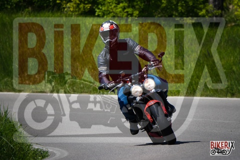 Passo della Futa 01-05-25 h14-03 2102