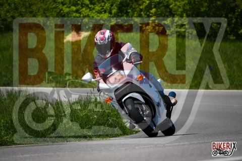 Passo della Futa 01-05-25 h14-21 2142