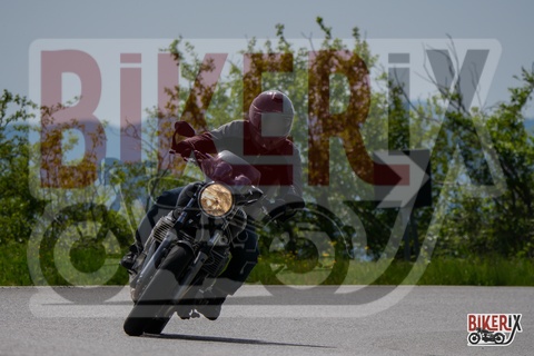 Passo della Futa 04-05-25 h11-00 0151