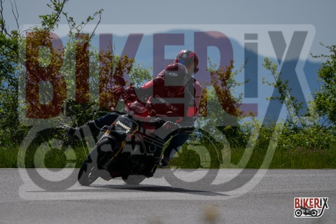 Passo della Futa 04-05-25 h11-01 0169