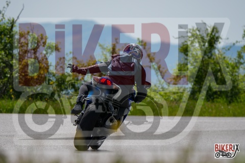 Passo della Futa 04-05-25 h11-23 0319