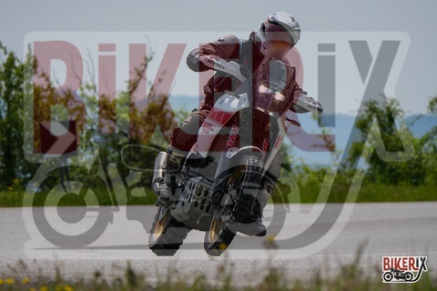 Passo della Futa 04-05-25 h11-45 0525