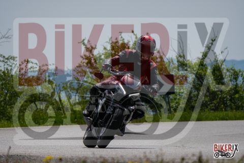 Passo della Futa 04-05-25 h11-58 0632