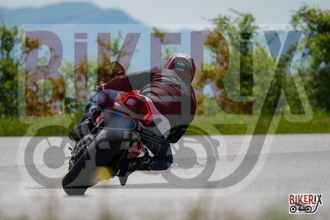 Passo della Futa 04-05-25 h11-59 0644