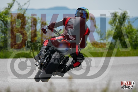 Passo della Futa 04-05-25 h12-01 0716
