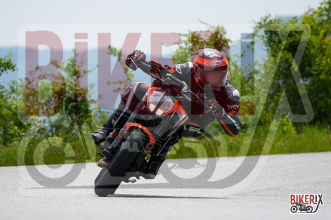 Passo della Futa 04-05-25 h12-31 0968