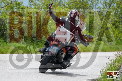 Passo della Futa 04-05-25 h12-40 1017