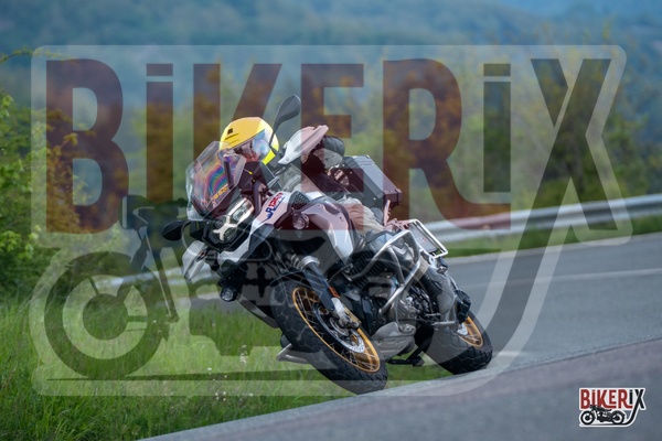 Passo della Futa 10-05-25 h16-48 0332